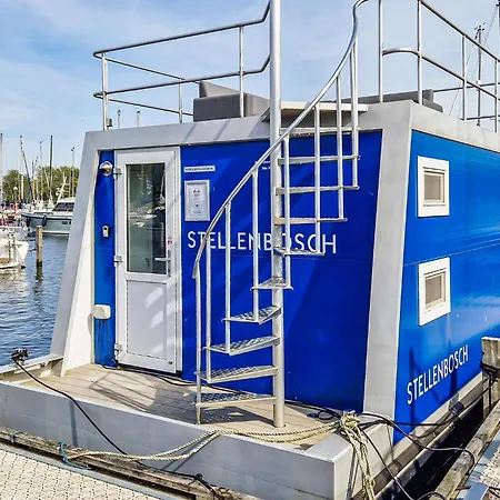 Havenlodge 13 4* Naarden